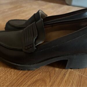 Eastland Black Loafers